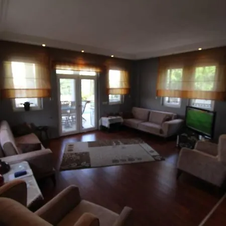 Villa Villa Mandarine 3+2 Tripleks Villa *