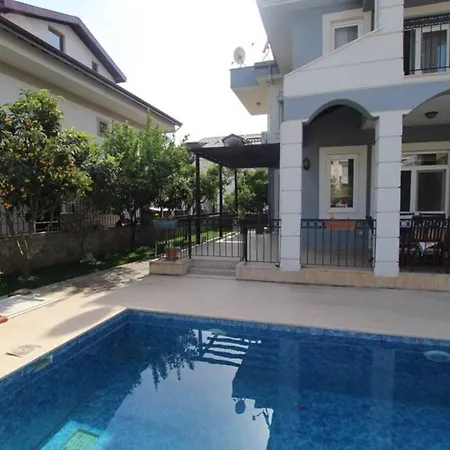 Villa Villa Mandarine 3+2 Tripleks Villa *
